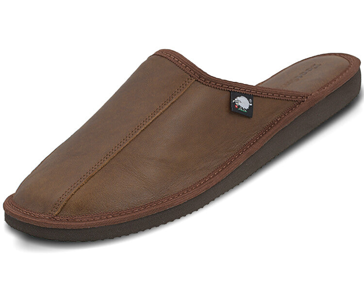 Men's slippers â Foothugs